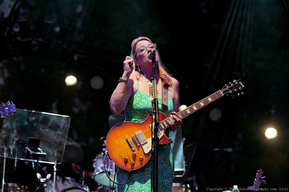 Tedeschi Trucks Band, Cuthbert Amphitheater, photo by John Alcala