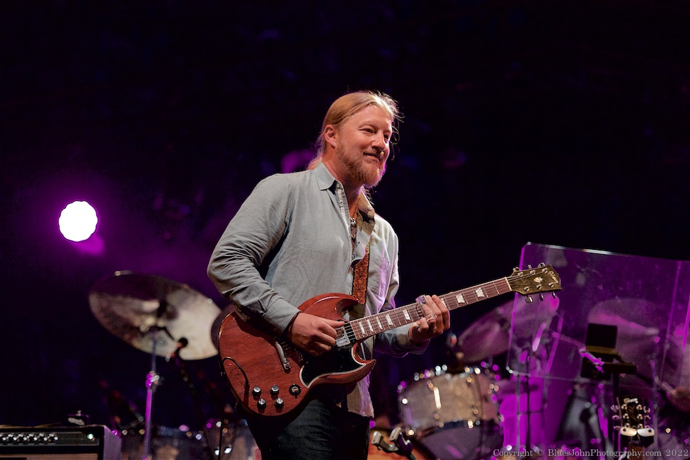 Tedeschi Trucks Band, Cuthbert Amphitheater, photo by John Alcala