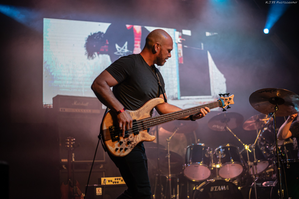 Head the Hive, Bossanova Ballroom, photo by Kevin Pettigrew