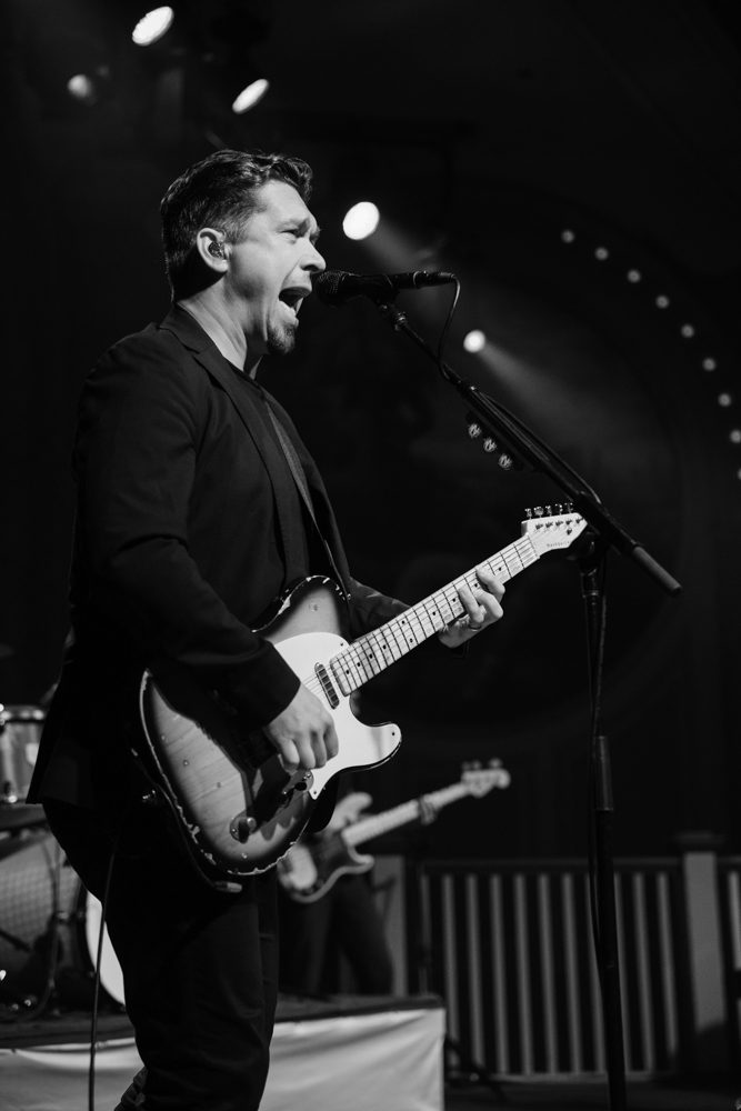 Hanson, Crystal Ballroom, photo by Kai Hayashi