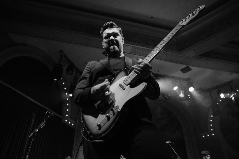 Hanson, Crystal Ballroom, photo by Kai Hayashi