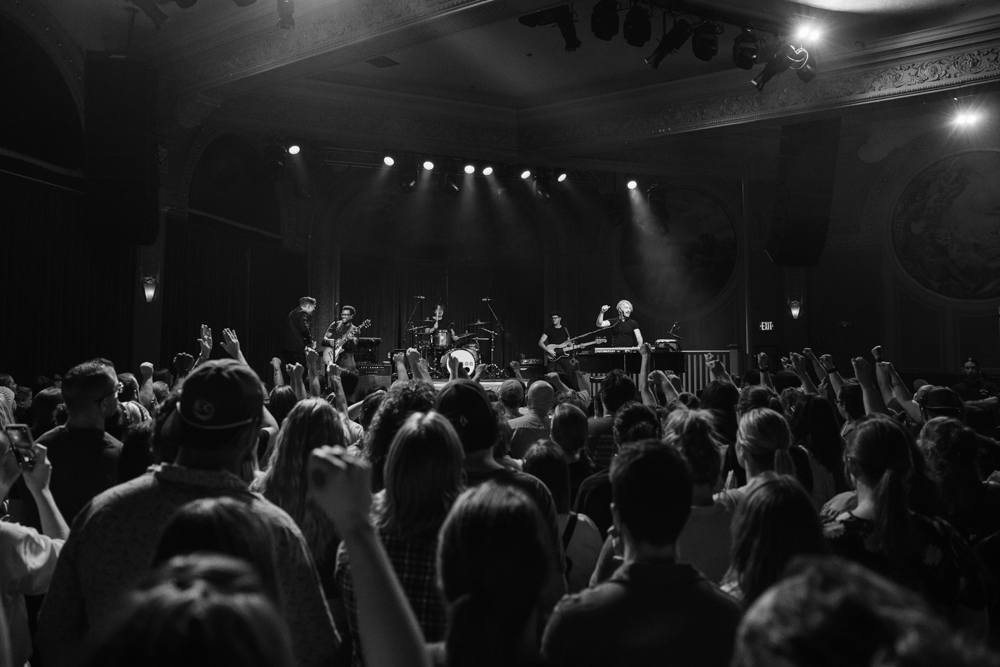 Hanson, Crystal Ballroom, photo by Kai Hayashi