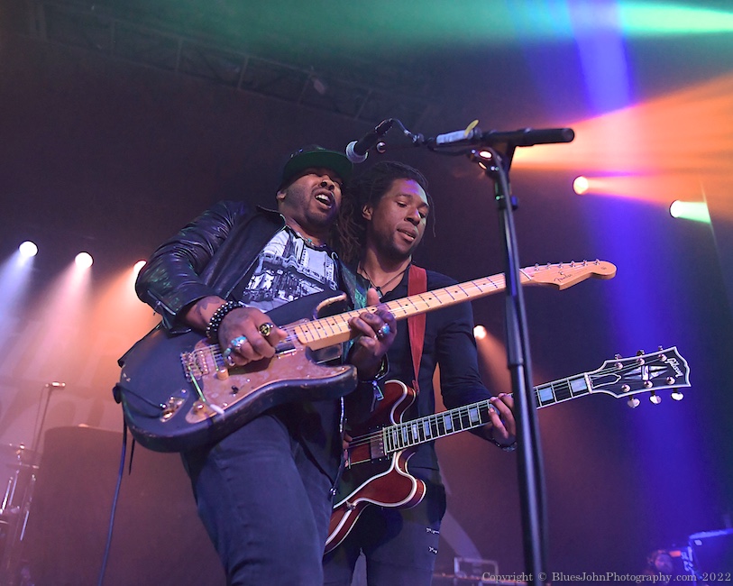 Ayron Jones and The Way, Roseland Theater, photo by John Alcala