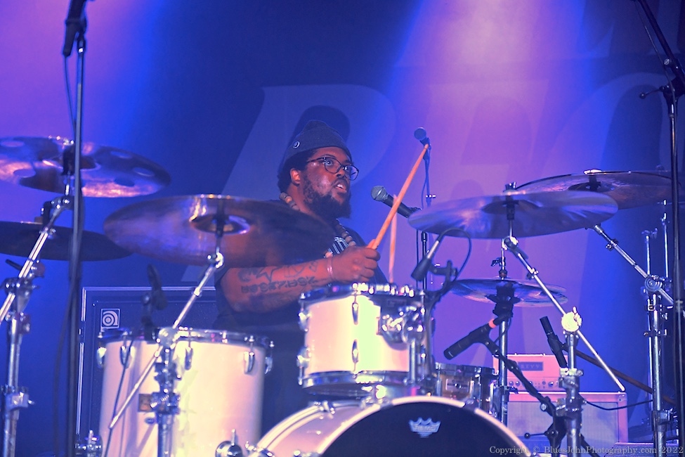 Ayron Jones and The Way, Roseland Theater, photo by John Alcala