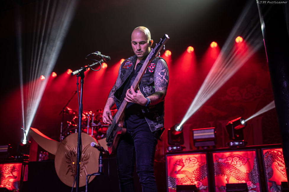 Trivium, Roseland Theater, photo by Kevin Pettigrew