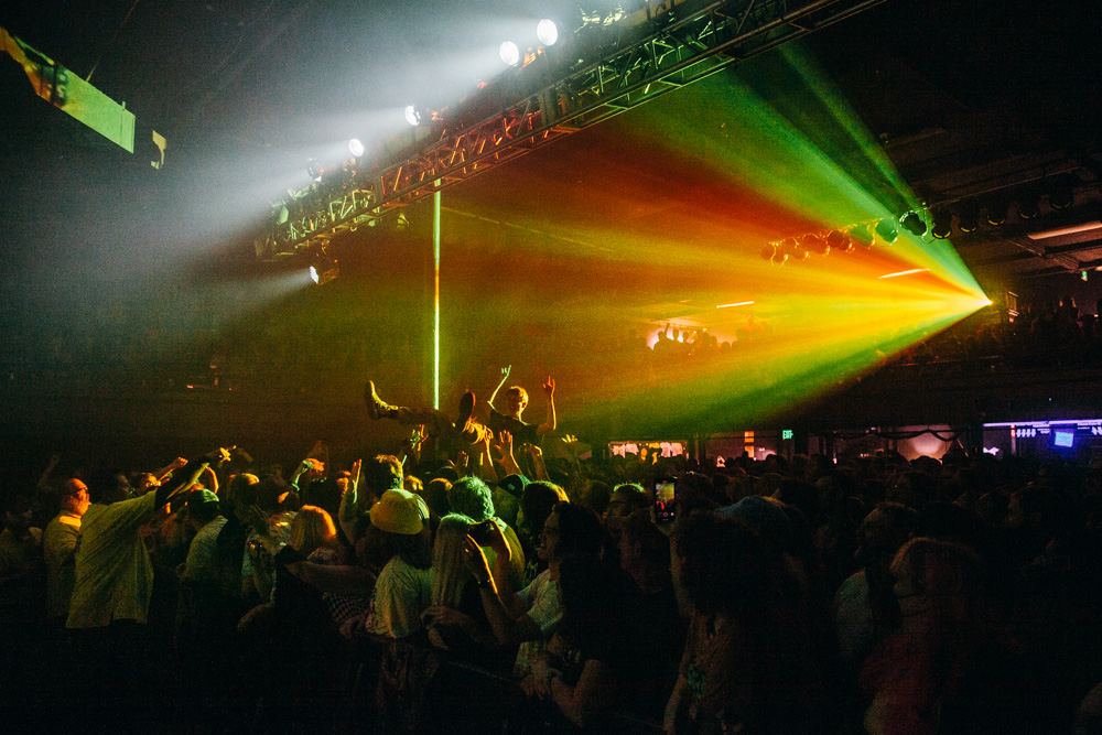 King Gizzard & The Lizard Wizard, Roseland Theater, photo by Blake Sourisseau