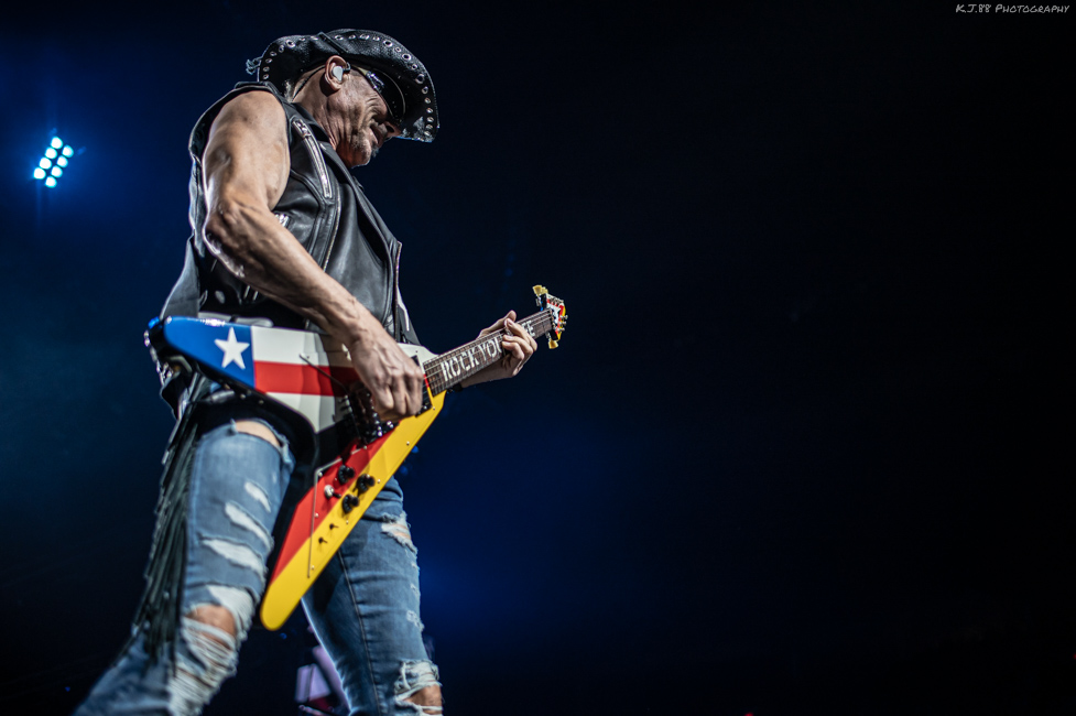 The Scorpions, Moda Center, photo by Kevin Pettigrew