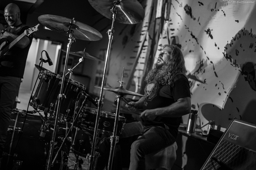 Head the Hive, Bunk Bar, photo by Kevin Pettigrew