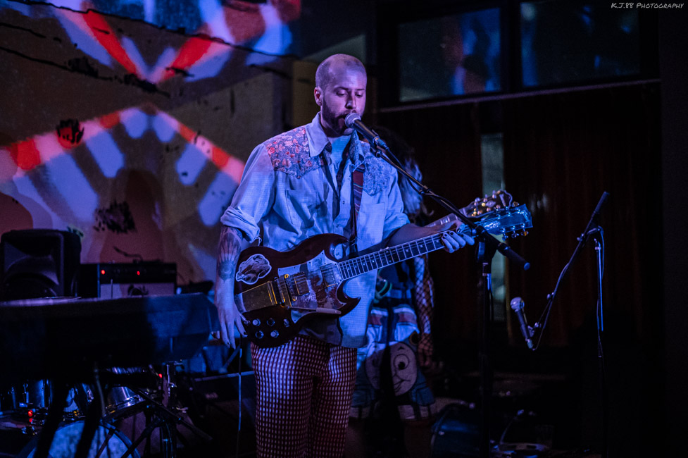 Atomic Momma, Bunk Bar, photo by Kevin Pettigrew