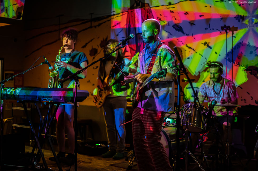 Atomic Momma, Bunk Bar, photo by Kevin Pettigrew