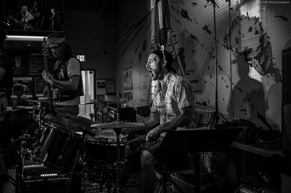 Atomic Momma, Bunk Bar, photo by Kevin Pettigrew