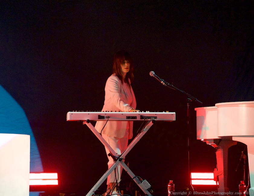 Marina, Moda Center, photo by John Alcala