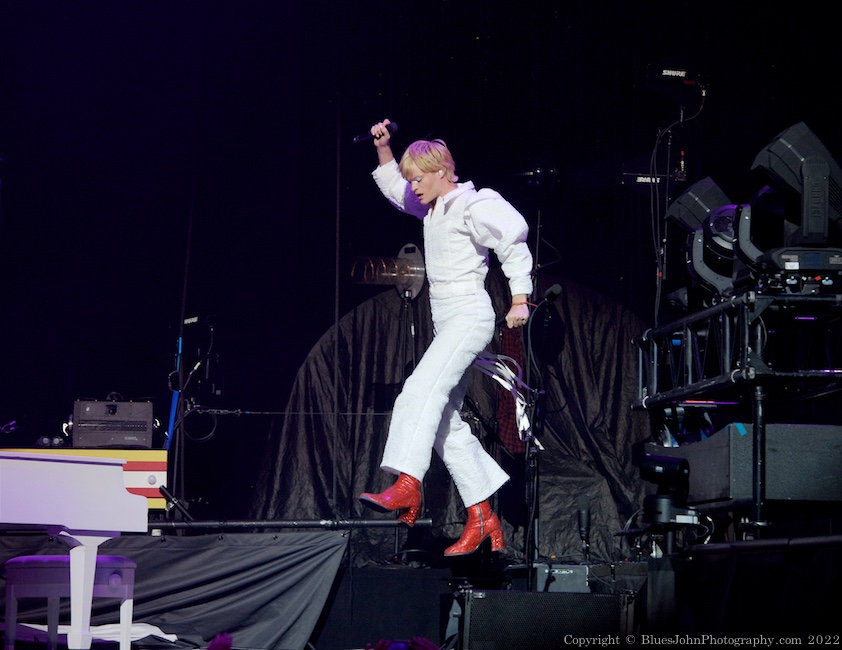 JAKE WESLEY ROGERS, Moda Center, photo by John Alcala