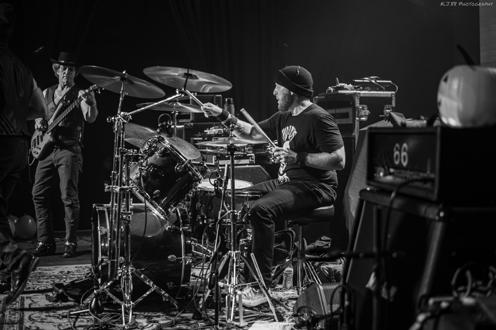 Hideous Monster, Bossanova Ballroom, photo by Kevin Pettigrew