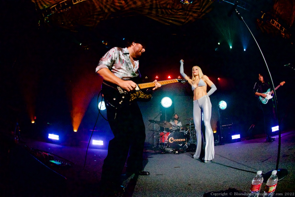 Cannons, Roseland Theater, photo by John Alcala