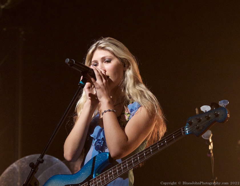 Blu DeTiger, Wonder Ballroom, photo by John Alcala