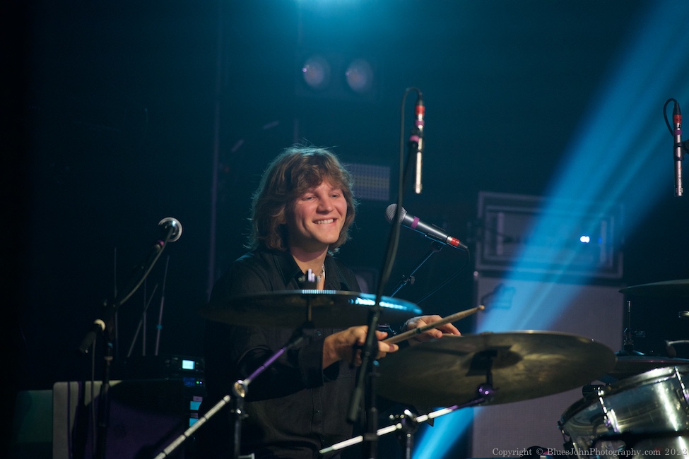 Blu DeTiger, Wonder Ballroom, photo by John Alcala