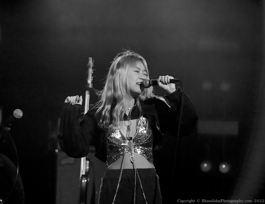 Tiffany Day, Wonder Ballroom, photo by John Alcala