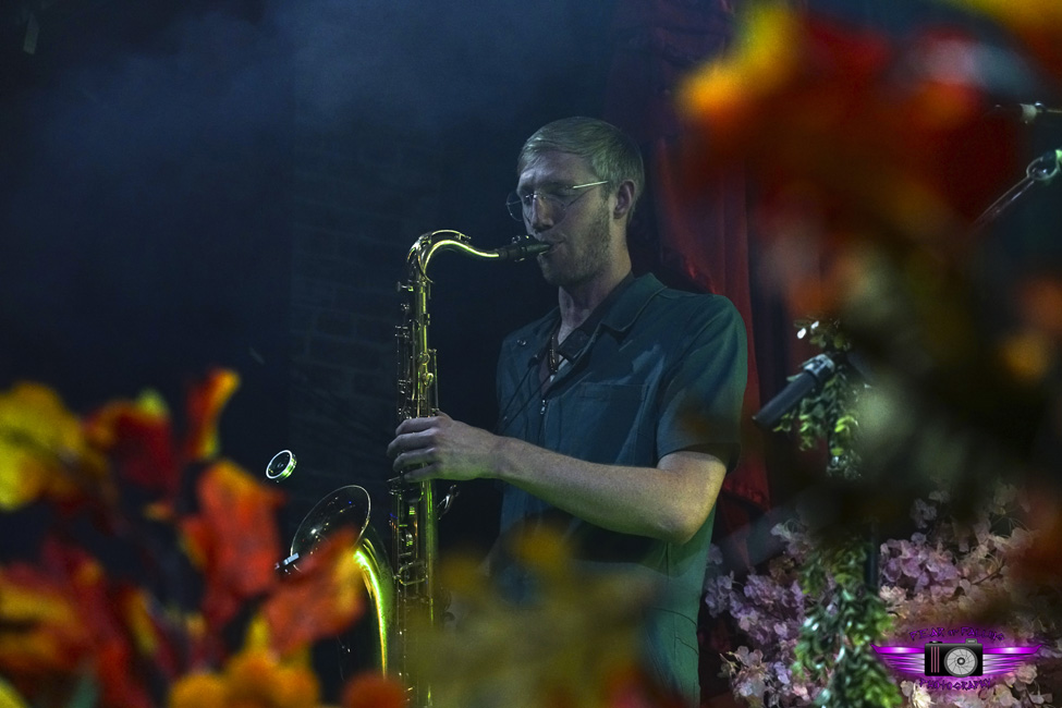 Joe Hertler & The Rainbow Seekers, Star Theater, photo by Joshua Hathaway