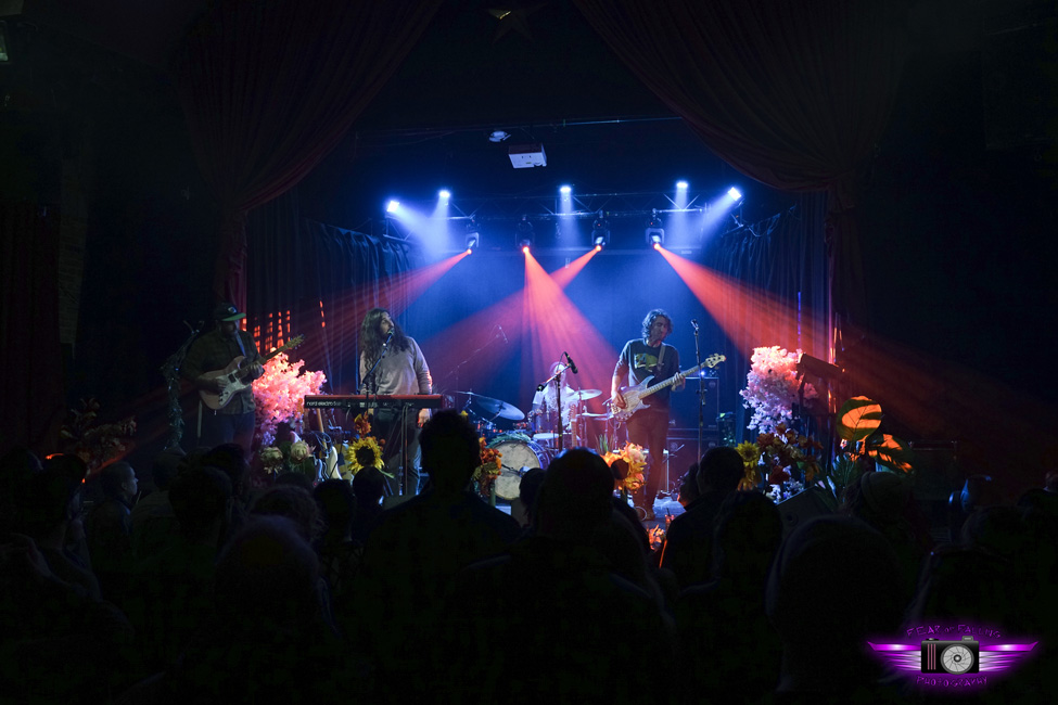 Próxima Parada, Star Theater, photo by Joshua Hathaway