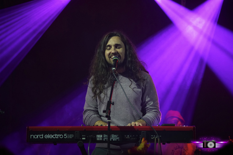 Próxima Parada, Star Theater, photo by Joshua Hathaway