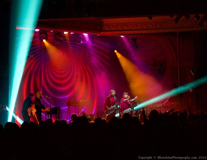 Lucius, Crystal Ballroom, photo by John Alcala