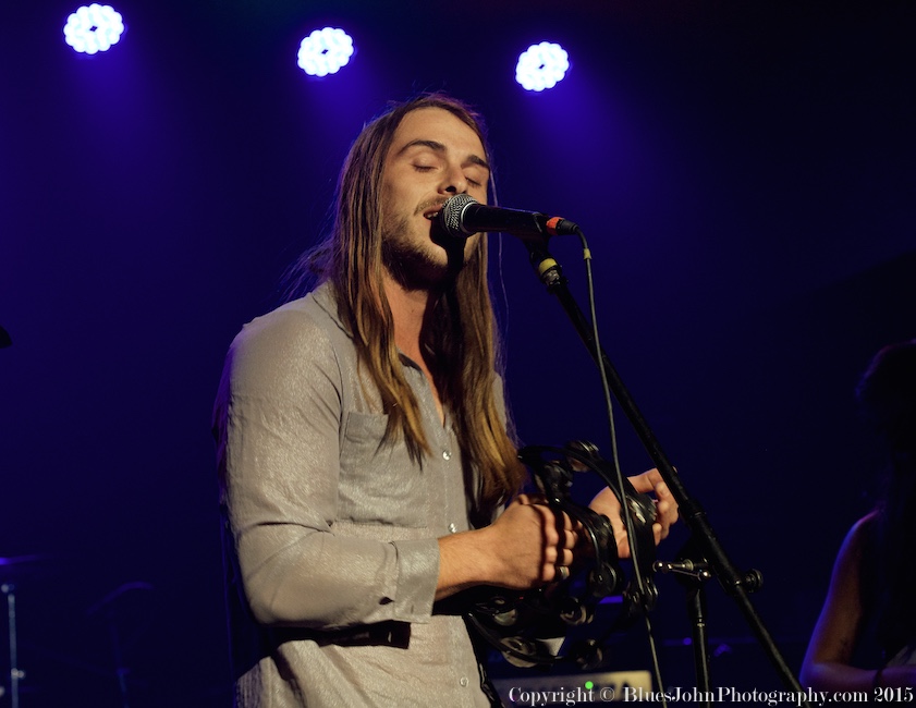 Moon By You, Hawthorne Theatre, photo by John Alcala