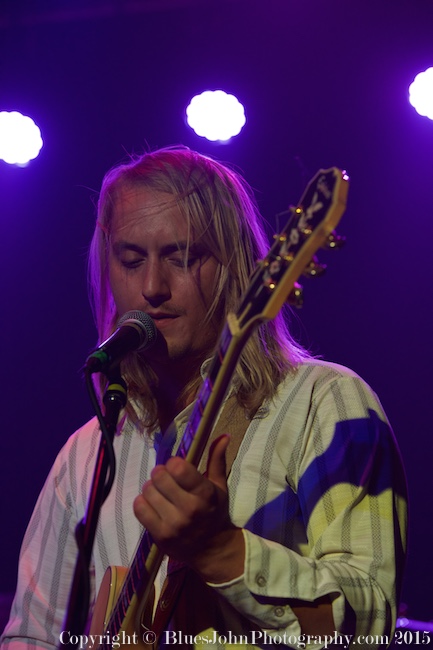 Moon By You, Hawthorne Theatre, photo by John Alcala