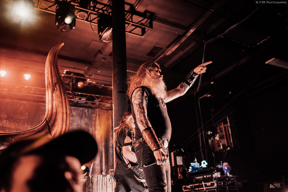 Amon Amarth, Roseland Theater, photo by Kevin Pettigrew