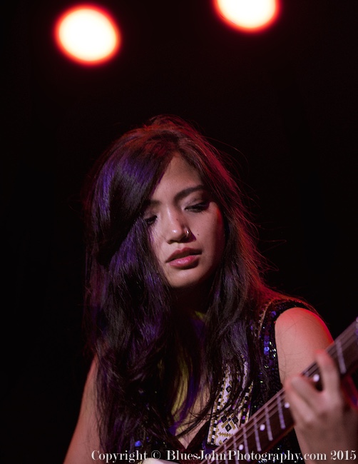 Moon By You, Hawthorne Theatre, photo by John Alcala