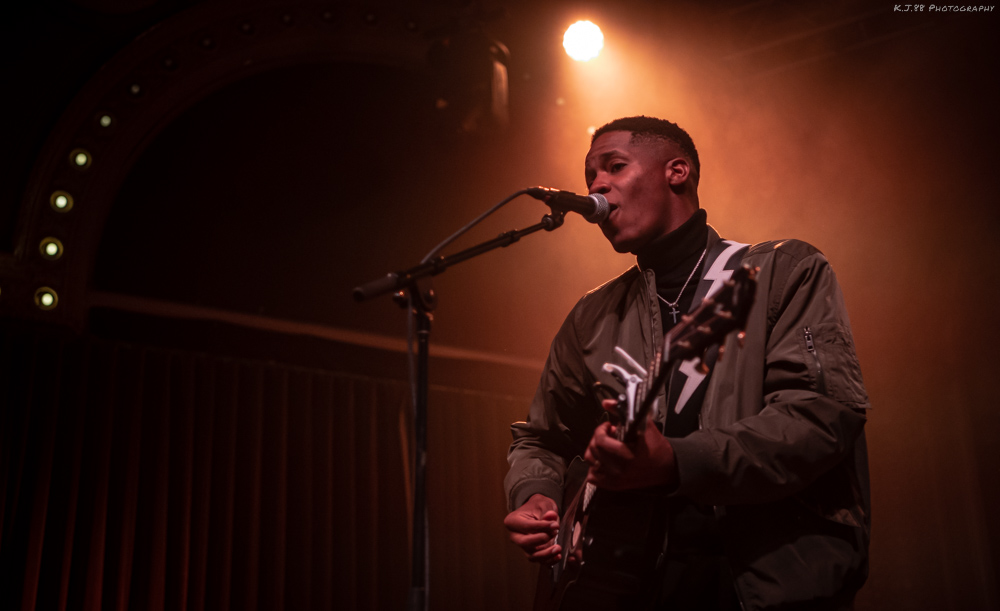 Thunderstorm Artis, Crystal Ballroom, photo by Kevin Pettigrew