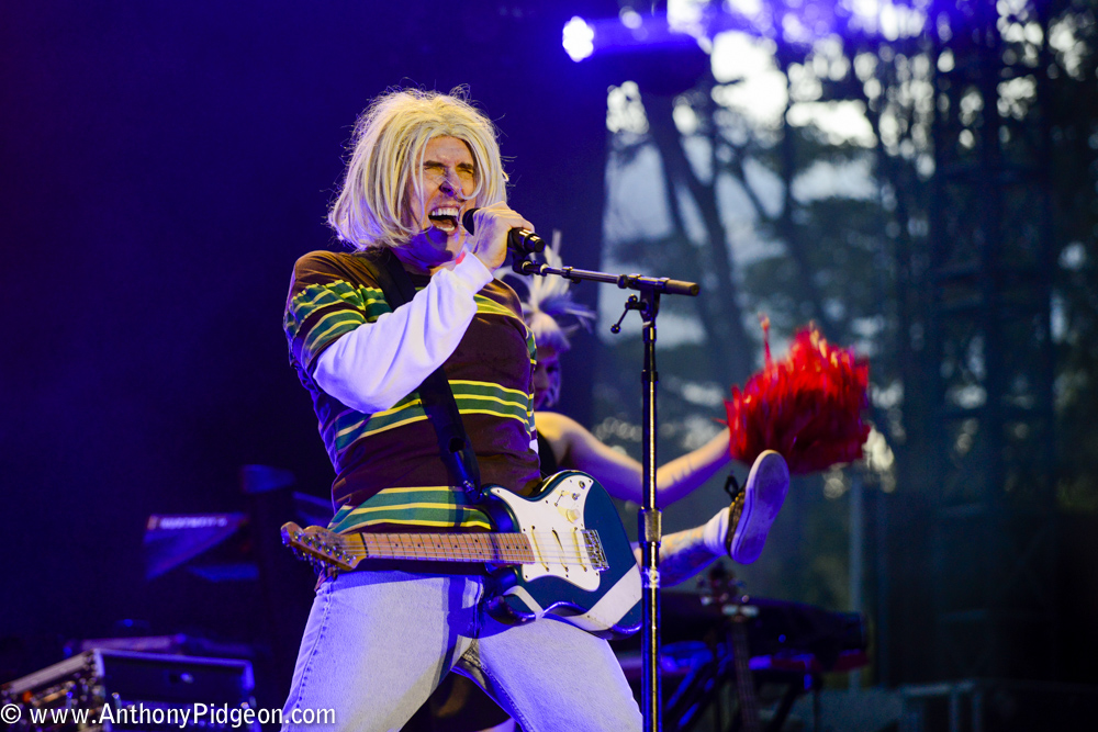 "Weird Al" Yankovic, Oregon Zoo Amphitheatre, photo by Anthony Pidgeon