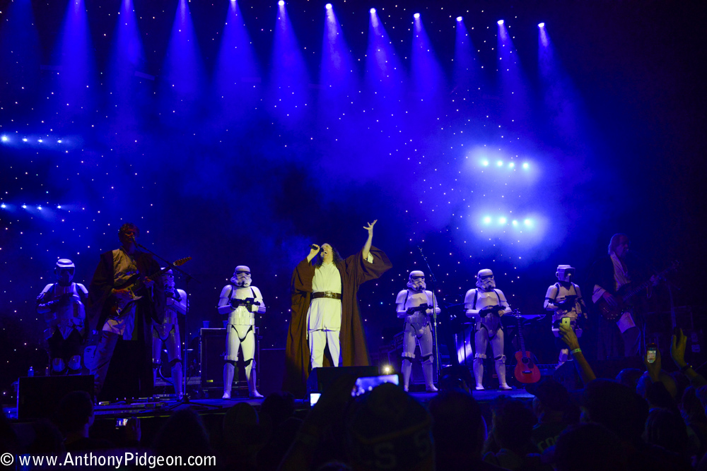 "Weird Al" Yankovic, Oregon Zoo Amphitheatre, photo by Anthony Pidgeon