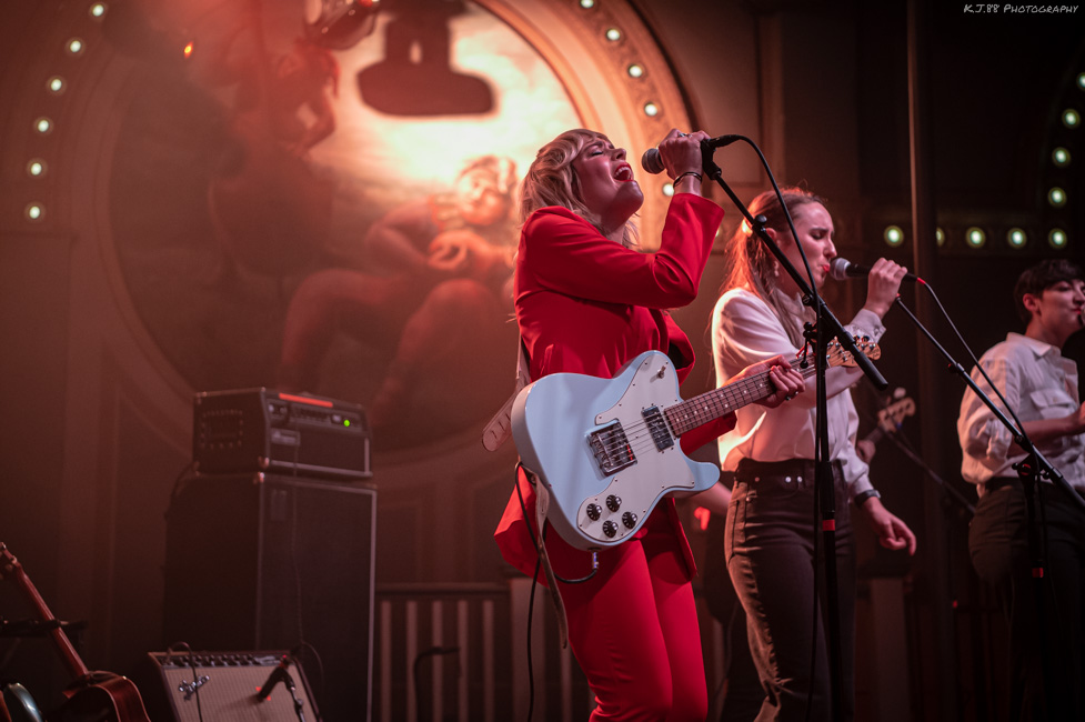 Haley Johnsen, Crystal Ballroom, photo by Kevin Pettigrew