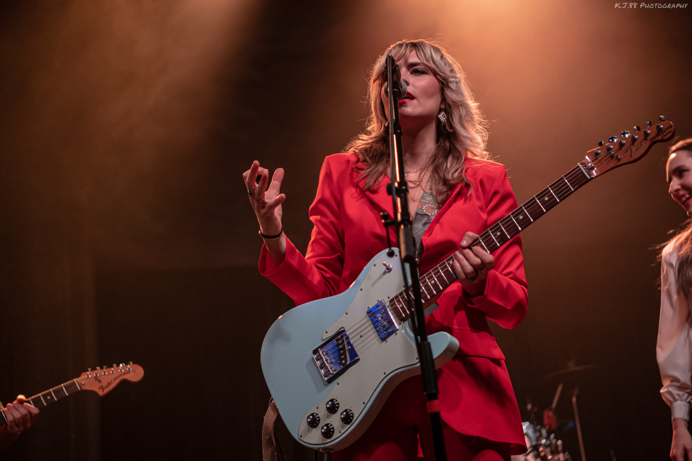 Haley Johnsen, Crystal Ballroom, photo by Kevin Pettigrew