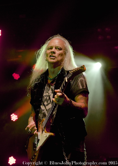 Lynyrd Skynyrd, Chinook Winds Casino, photo by John Alcala