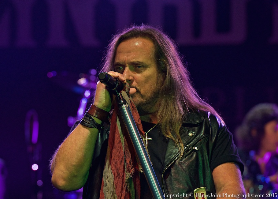 Lynyrd Skynyrd, Chinook Winds Casino, photo by John Alcala
