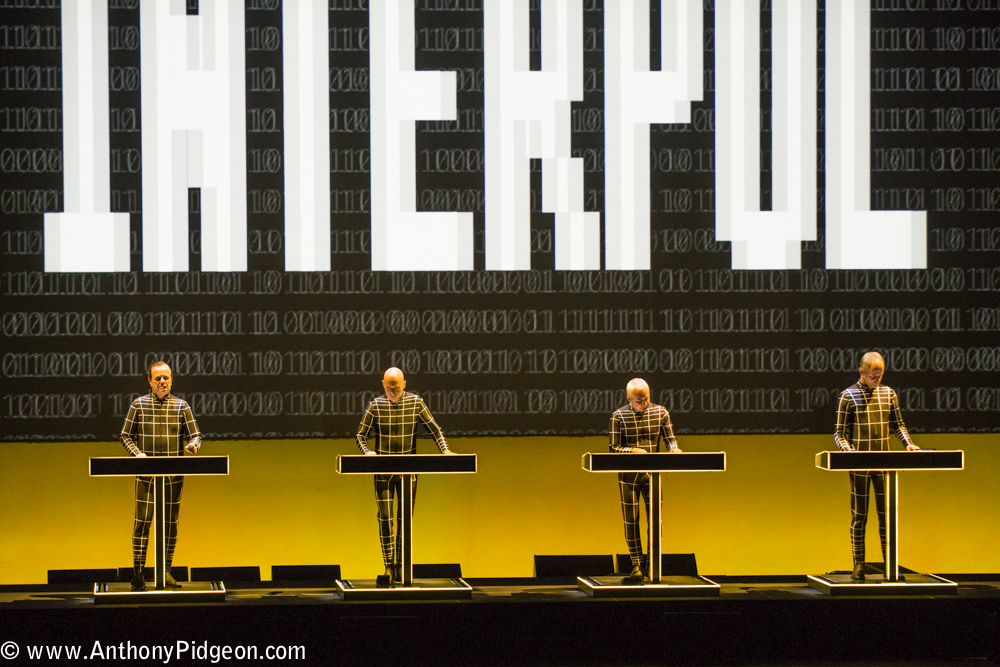 Kraftwerk, Keller Auditorium, photo by Anthony Pidgeon