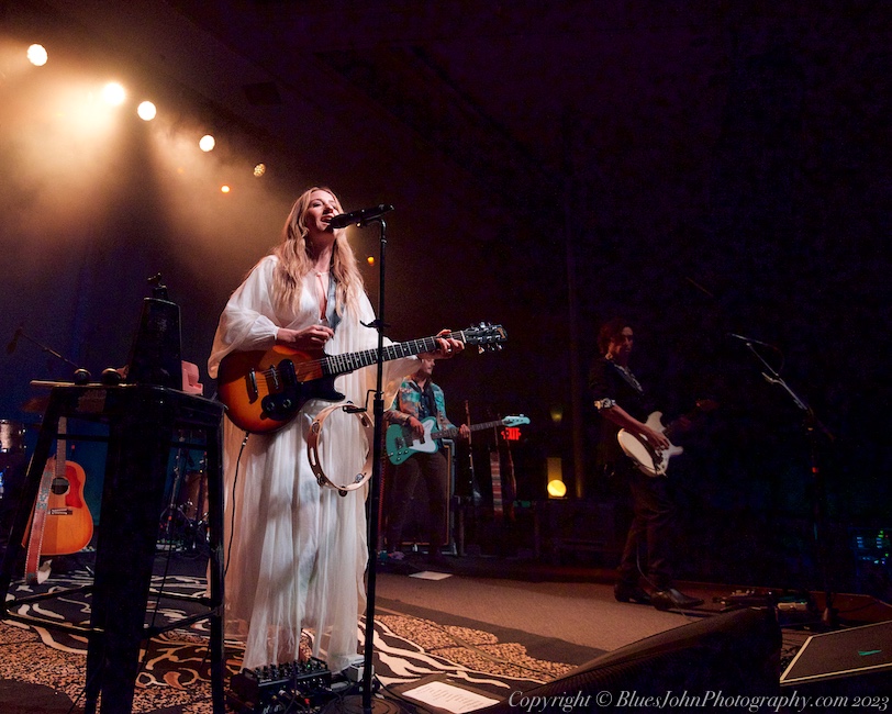 Margo Price, Crystal Ballroom, photo by John Alcala