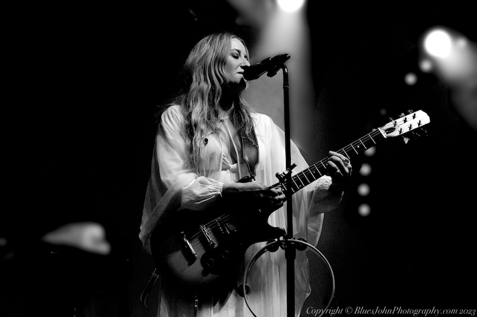 Margo Price, Crystal Ballroom, photo by John Alcala