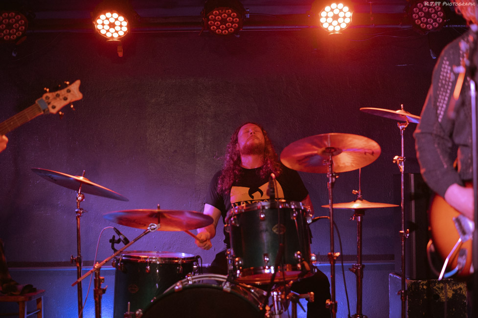 Head the Hive, The Six Below Midnight, photo by Kevin Pettigrew