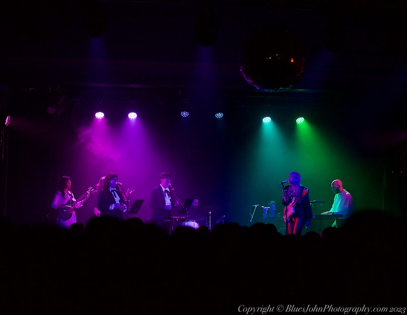 Y La Bamba, Wonder Ballroom, photo by John Alcala
