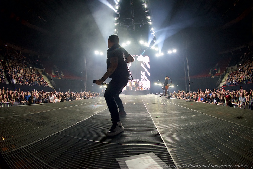 Shinedown, Moda Center, photo by John Alcala
