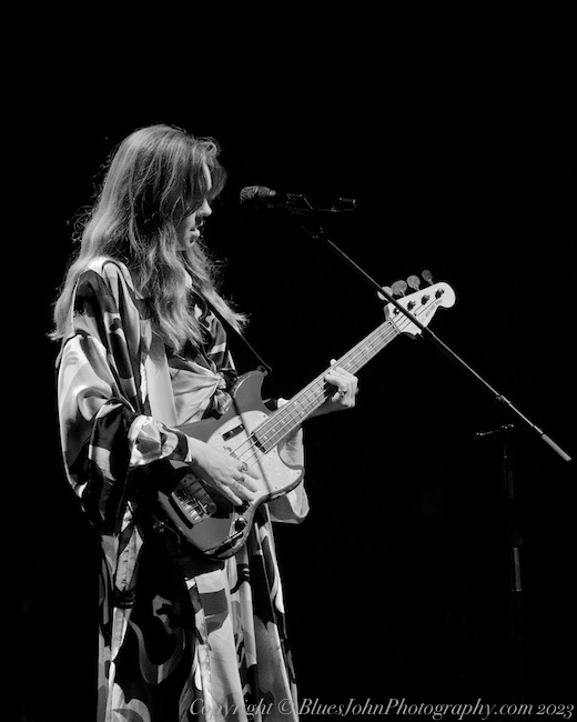 First Aid Kit, Keller Auditorium, photo by John Alcala