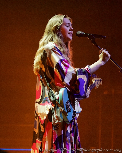 First Aid Kit, Keller Auditorium, photo by John Alcala