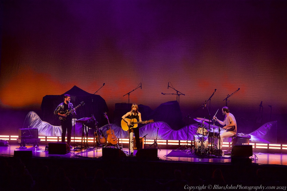 Hurray for the Riff Raff, Keller Auditorium, photo by John Alcala