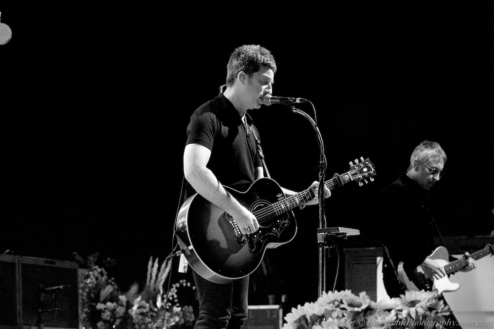 Noel Gallagher's High Flying Birds, RV Inn Style Resorts Amphitheater, photo by John Alcala