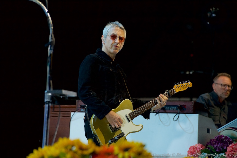 Noel Gallagher's High Flying Birds, RV Inn Style Resorts Amphitheater, photo by John Alcala