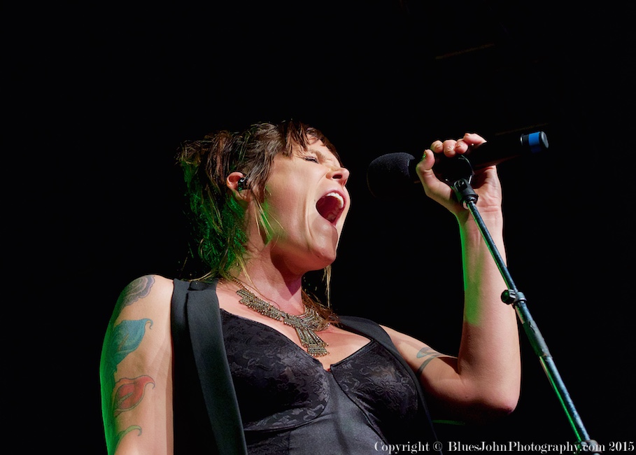 Beth Hart, Roseland Theater, photo by John Alcala