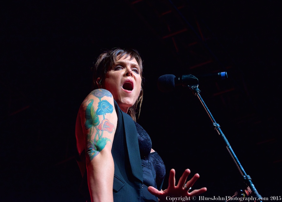 Beth Hart, Roseland Theater, photo by John Alcala